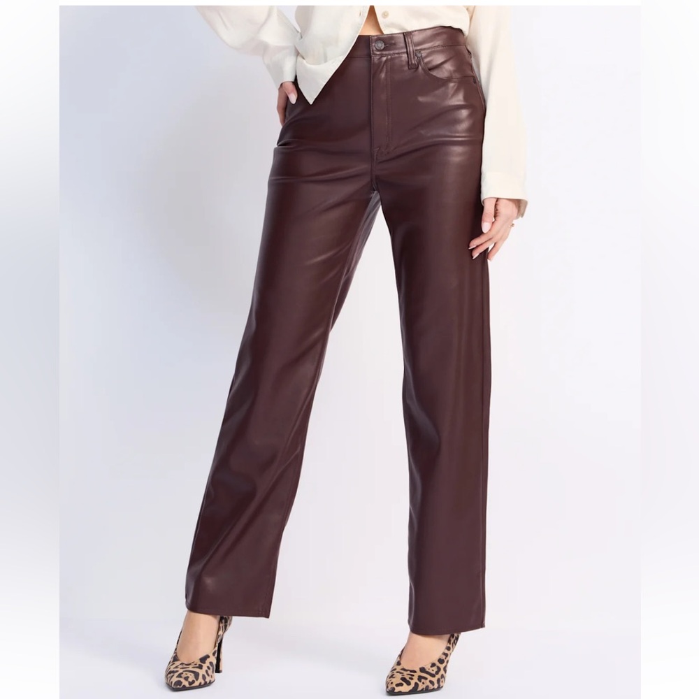 Pistola Cassie High Rise Straight Jean